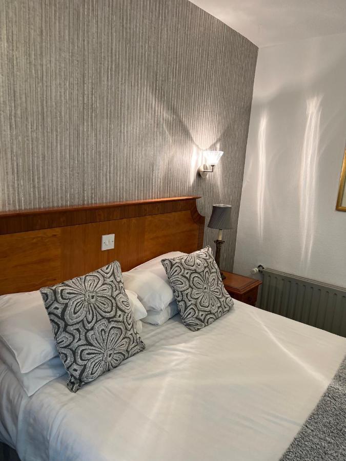 The Chainbridge Hotel Llangollen Kültér fotó